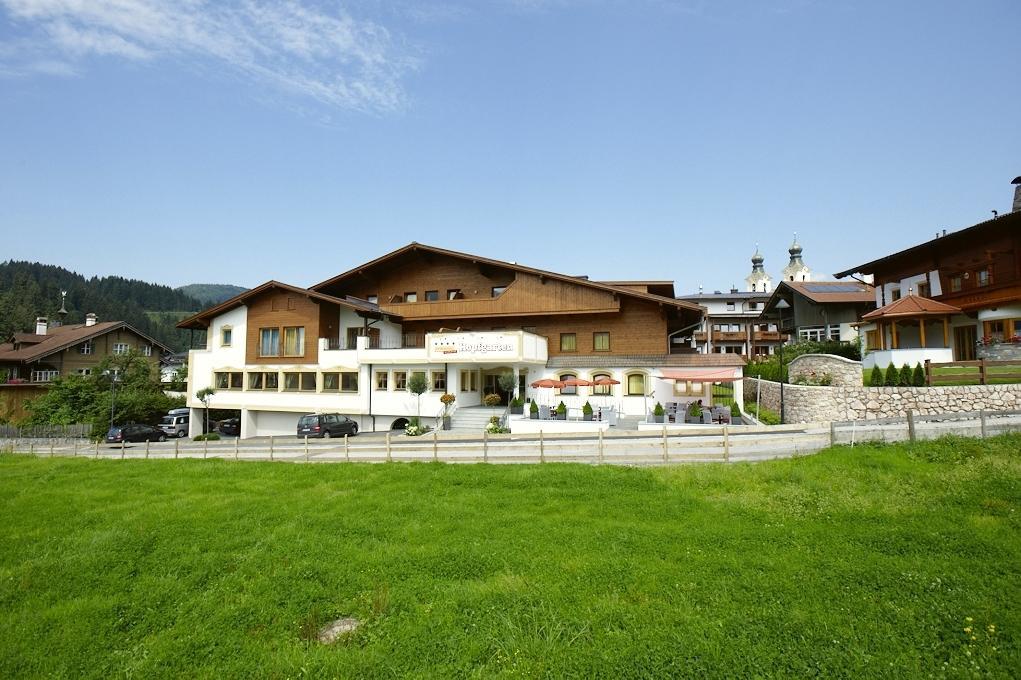 Das Hopfgarten Familotel Tirol Hopfgarten im Brixental Exteriör bild